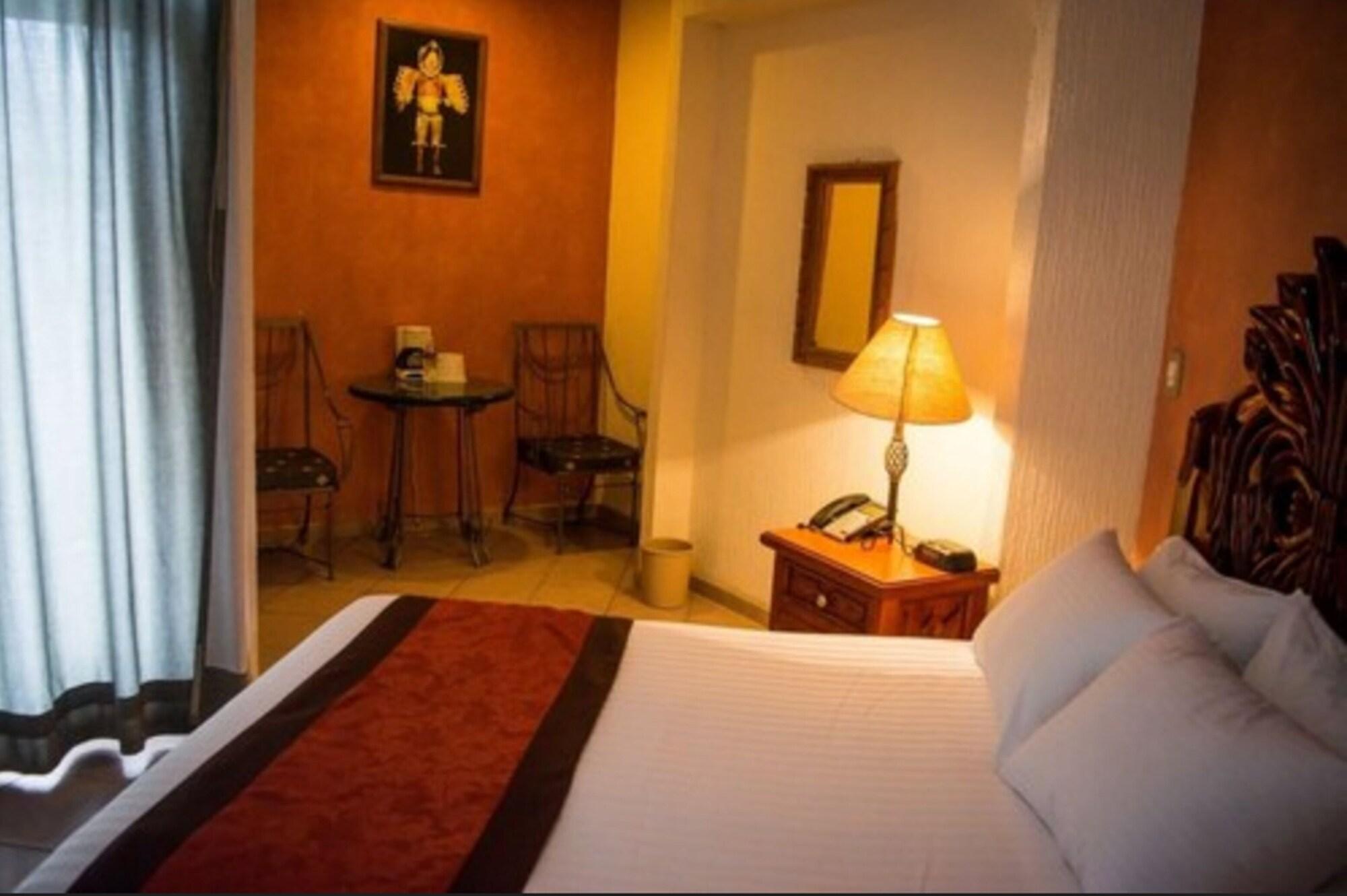 Hotel Real Azteca Boulevard 莱昂 外观 照片