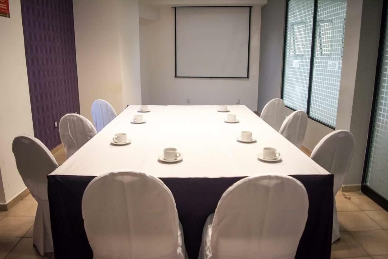 Hotel Real Azteca Boulevard 莱昂 外观 照片