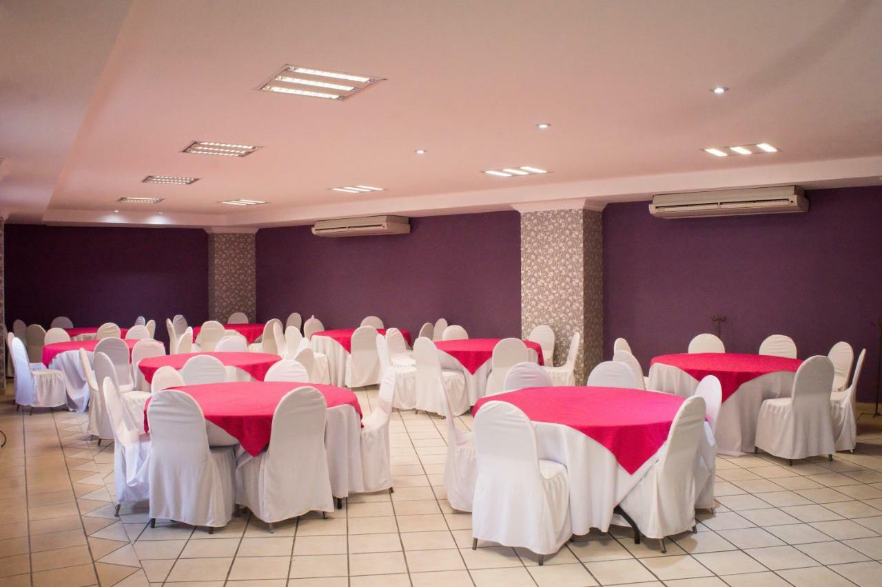 Hotel Real Azteca Boulevard 莱昂 外观 照片